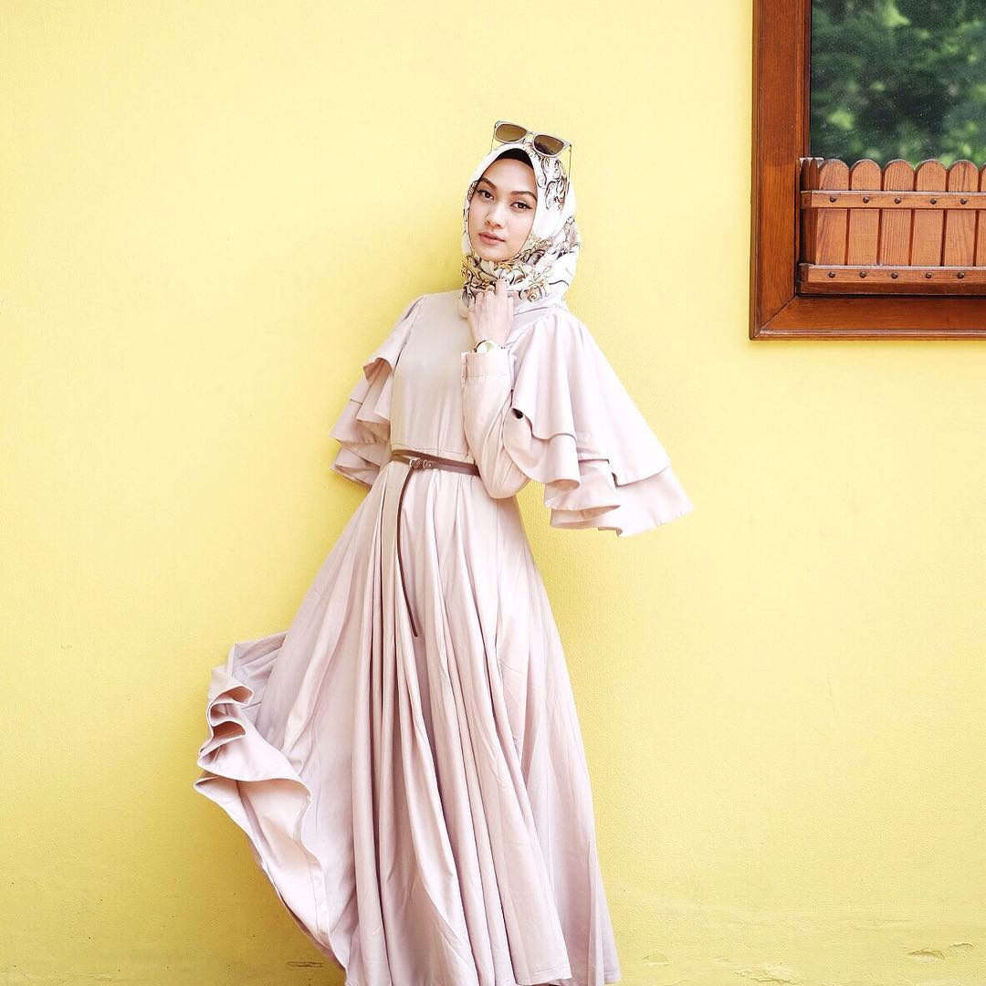 Berbagai Referensi Model  Baju  Dress  Panjang  Simple Top Weby